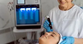 Hydra Facial